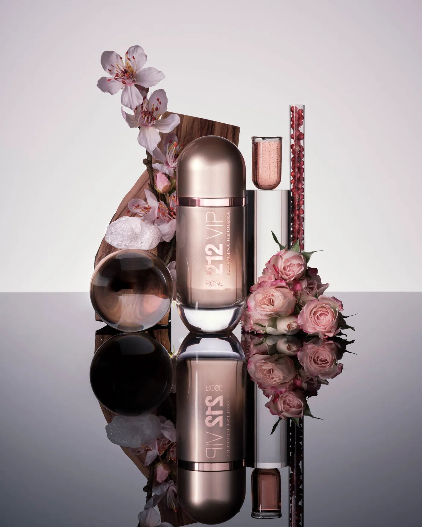 212 VIP Rosé EDP for Women - Perfume Planet 